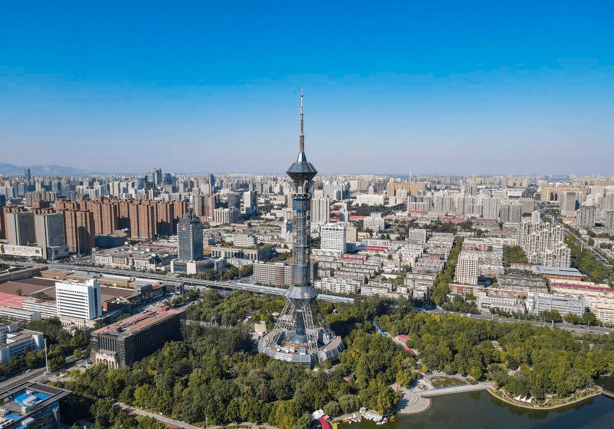 保定，热烈欢迎各位来宾与朋友们